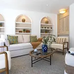 Genteel House شقة