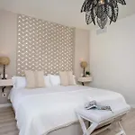 Genteel House * מארבלה
