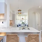 Genteel House *