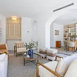 Genteel House * Marbella